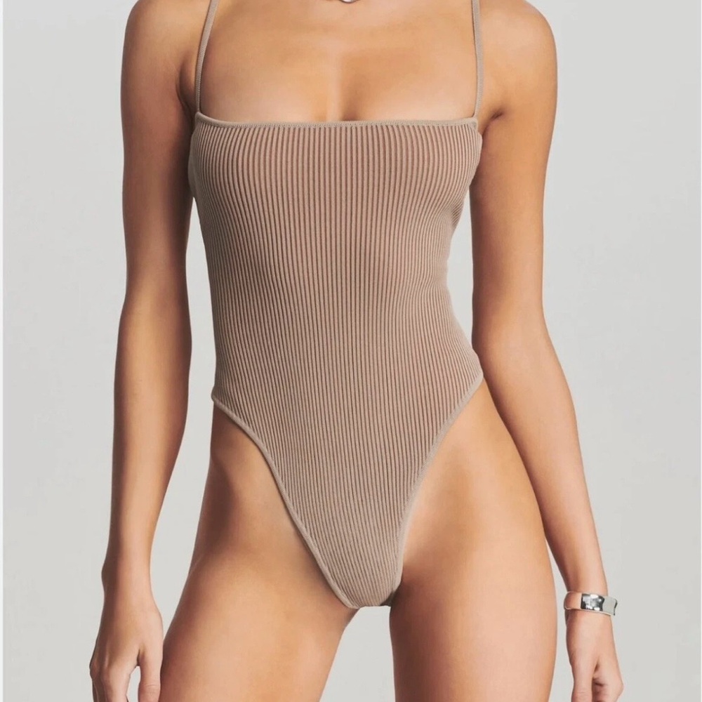 Ser.o.ya Remi Bodysuit Large NWT